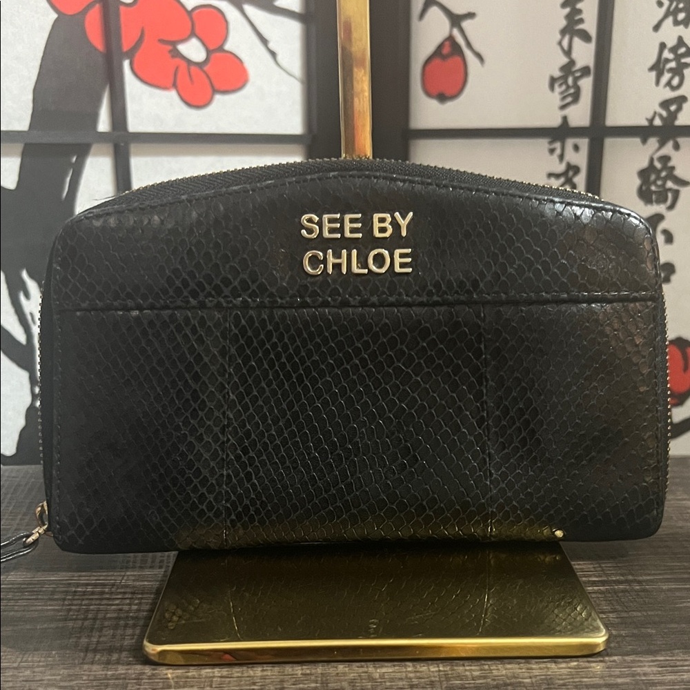 See By Chloe Black Textured Leather Zip Wallet with Gold Hardware
